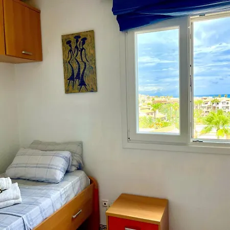 Апартаменты House Three By Gloove Торевьиа