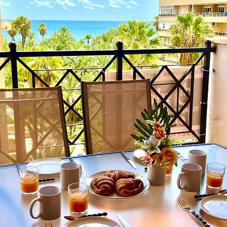 House Three By Gloove *