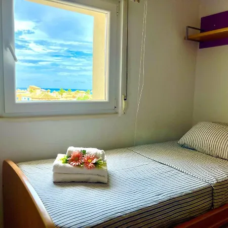 House Three By Gloove Διαμέρισμα Τορεβιέχα